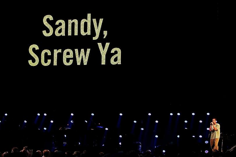 Riesiger Star-Auflauf beim Benezifkonzert zugunsten der Opfer von Hurrikan Sandy in New York