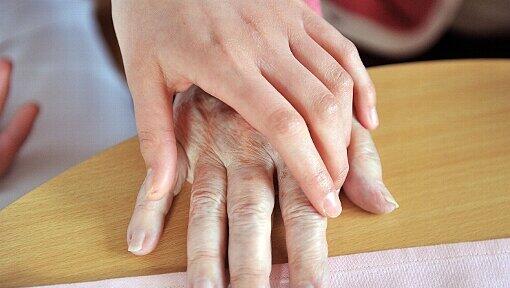 Wie Angehörige sich die Pflege leichter machen, können sie im Klinikum Harlaching lernen. Wie Angehörige sich die Pflege leichter machen, können sie im Klinikum Harlaching lernen.