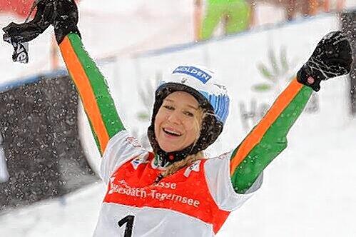 Bereits drei Wochen nach der Geburt ihres Sohnes Lorenz letztes Jahr trainierte Profi-Snowboarderin Amelie Kober schon wieder - mit Erfolg: Sie gehört wieder zu den Top-Ten.