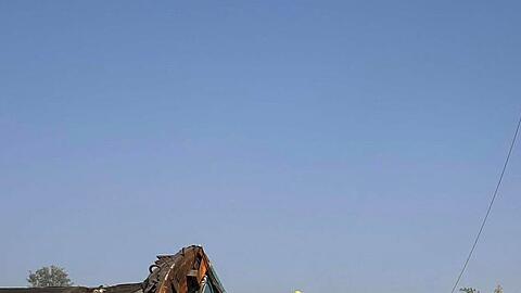 Einsatzteams versuchten, eingeschlossene Menschen zu befreien.