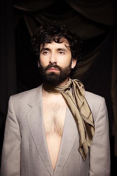 Tom Neuwirth macht auch abseits der Drag-Pers&ouml;nlichkeit Conchita Wurst Karriere.