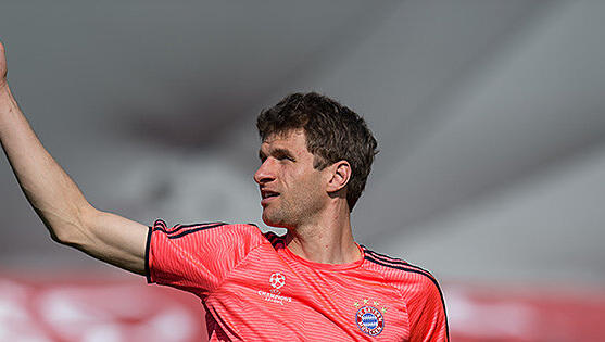 Thomas Müller hat seine Krankheit auskuriert. Thomas Müller hat seine Krankheit auskuriert.