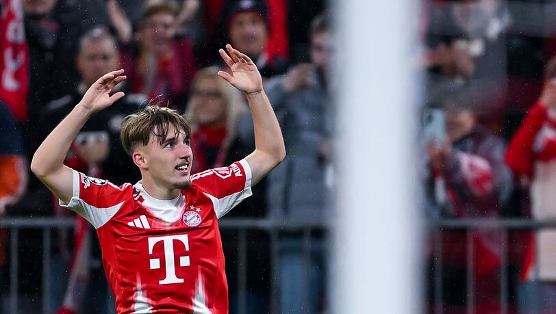 Darf er wieder spielen - und jubeln? Bayern-Talent Lennart Karl. Darf er wieder spielen - und jubeln? Bayern-Talent Lennart Karl.