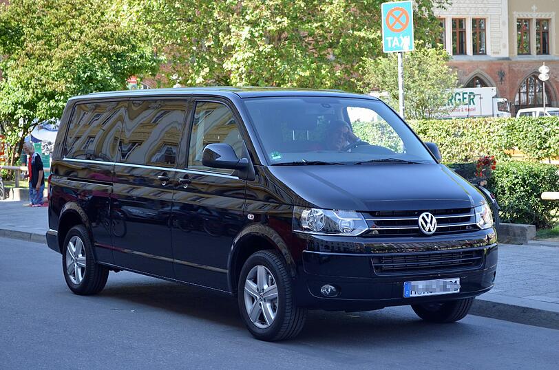 Ganze vier Stunden dauerte der Medizincheck. Der Fahrer brauchte Geduld.