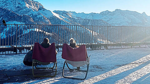 Die meisten Besucher kommen derzeit zum Spaziergehen auf den Jenner ‒ und danach gibt es noch einen Cappuccino in der Sonne.