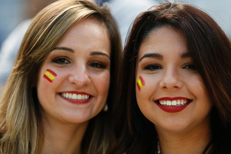 Ob im Stadion in Brasilien oder beim Public Viewing daheim: Die heißesten Fans der WM. Die Bilder!