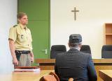 Auf der Anklagebank. Rudolf K. hat seine Mutter ertränkt.