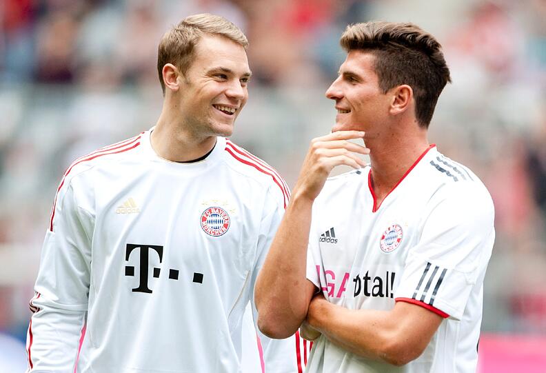 Neuer und Gomez.