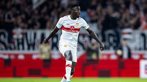 Der VfB verlängerte mit Silas Katompa Mvumpa.