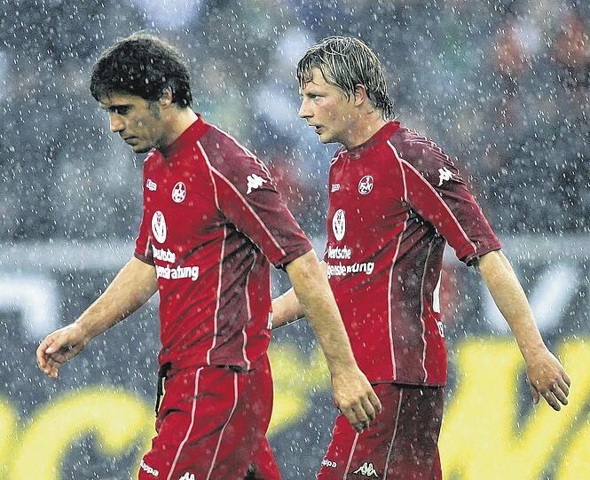 Gemeinsame Zeit in Kaiserslautern: Berkant Göktan und Ex-Löwe Thomas Riedl.