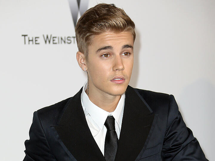 Justin Bieber hat Geldprobleme? Seinen Outfits nach zu urteilen, sicher nicht