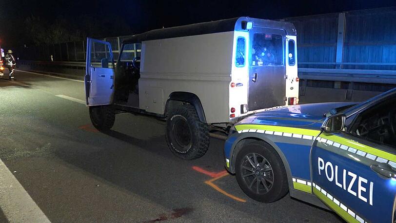 Nach einer langen Verfolgungsjagd konnte der Mann in seinem Land Rover endlich gestoppt werden.
