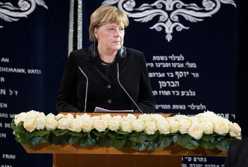 Angela Merkel bekam am Mittwoch die Ohel-Jakob-Medaille in Gold überreicht - die höchste Auszeichnung der israelitichen Kultusgemeinde.