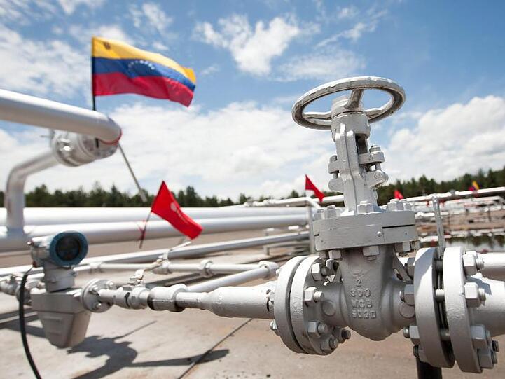 Der Ölsektor ist das Rückgrat der Volkswirtschaft in Venezuela.