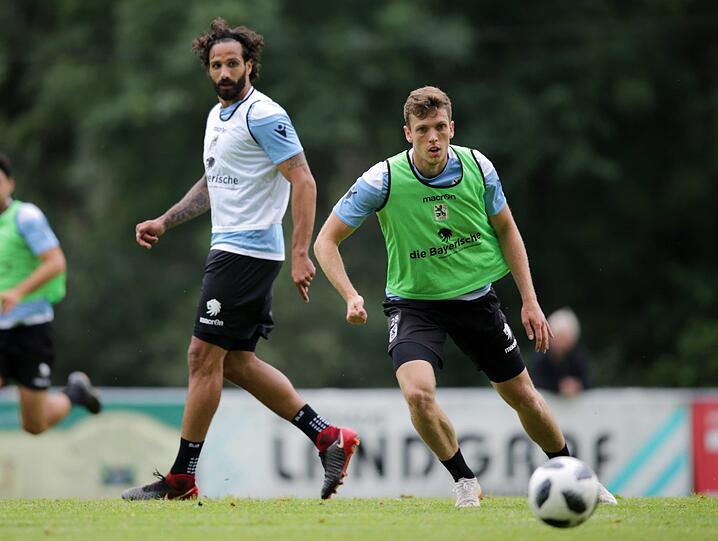 Die Löwen bei ihrer ersten Einheit im Trainingslager in Bodenmais. Die Bilder.