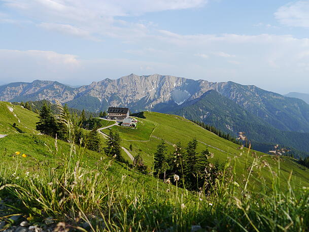 Im idyllischen Mangfallgebirge: das Rotwandhaus.