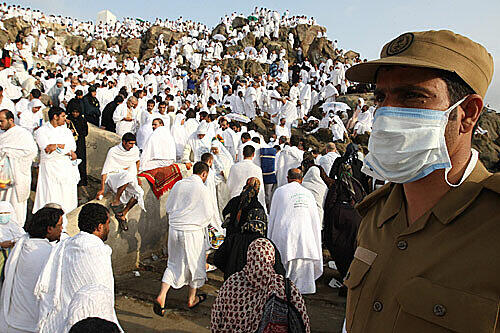 Pilger auf dem Berg Arafat: Unter den Gläubigen geht die Angst vor Schweinegrippe um. Vier Pilger starben bereits an dem Virus.