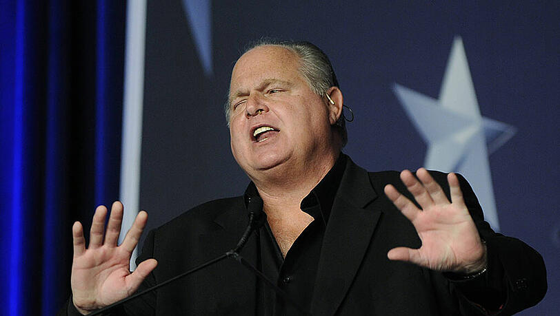 Die Top Ten werden von Radiomoderator Rush Limbaugh eröffnet. Er belegt Platz 10 mit 72 Millionen Euro. Die Top Ten werden von Radiomoderator Rush Limbaugh eröffnet. Er belegt Platz 10 mit 72 Millionen Euro.