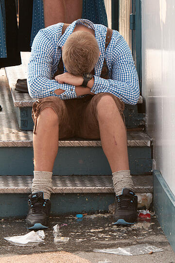 Rauschada &ndash; Betrunkener. Diese trifft man sehr häufig auf der Wiesn an. Sollten sie den Anschein machen schbei&rsquo;m (sich übergeben) zu müssen, sollte Abstand gehalten werden.