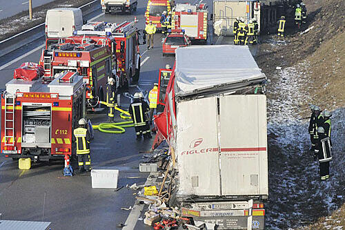 Wüstes Chaos auf der A8