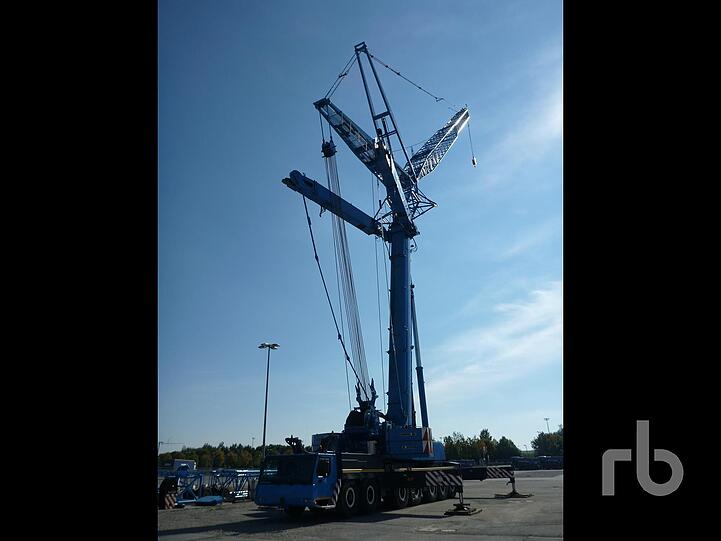 Kommt unter den Hammer: Der Liebherr LTM1400-7.1 14x8x14-Mobilkran.