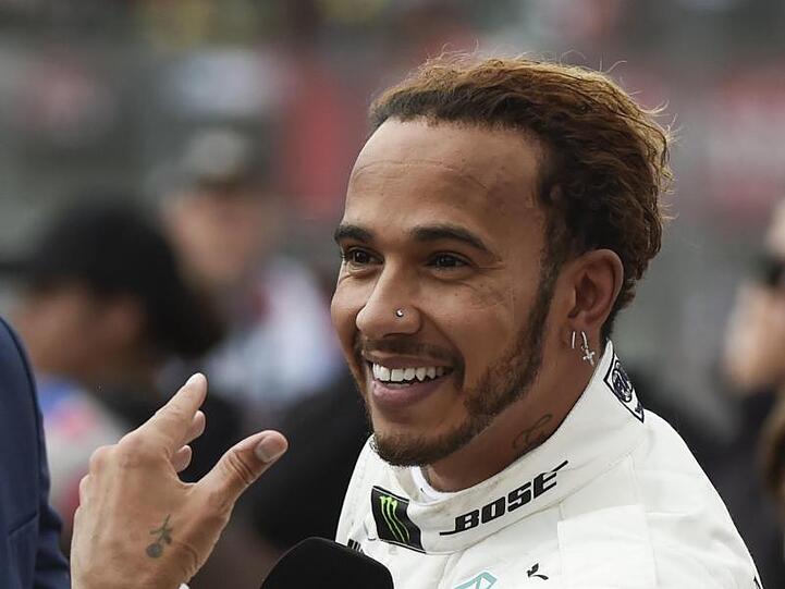 Hat sich den fünften Weltmeistertitel gesichert. Lewis Hamilton.
