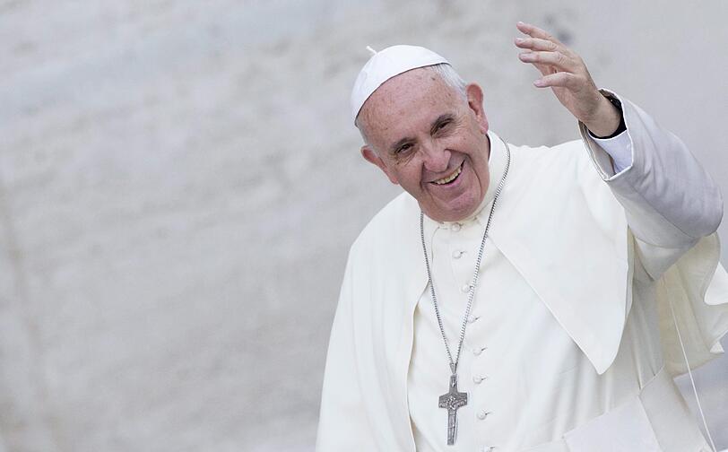 Papst Franziskus erhält den diesjährigen Karlspreis