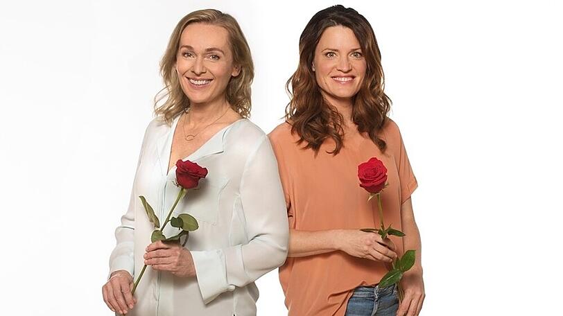 Jana Hora-Goosmann (l.) und Judith Sehrbrock sind die Hauptdarstellerinnen der 18. Staffel "Rote Rosen".