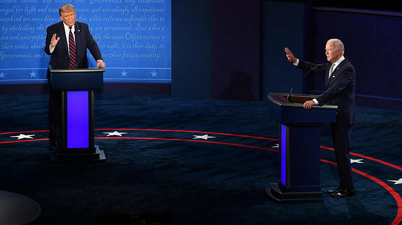 Donald Trump (li.) und Joe Biden bei ihrer ersten TV-Debatte am 29. September