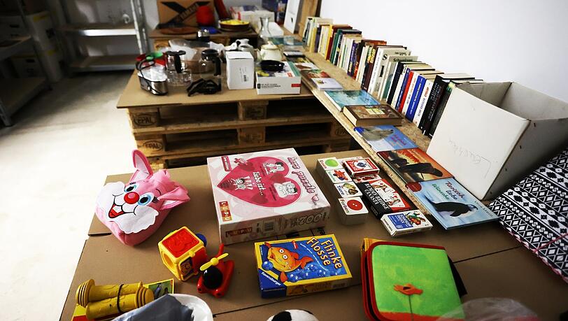 Kinderspielzeug wird besonders gerne getauscht. Kinderspielzeug wird besonders gerne getauscht.
