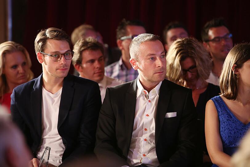 Der AZ-Modelcontest feiert Finale im Silbersaal des Deutschen Theaters. Am Ende war es Jeannie, die die Jury am meisten überzeugt hat. Die 23-Jährige ist die neue Schöne Münchnerin. Die Bilder des Galaabends zum Durchklicken.