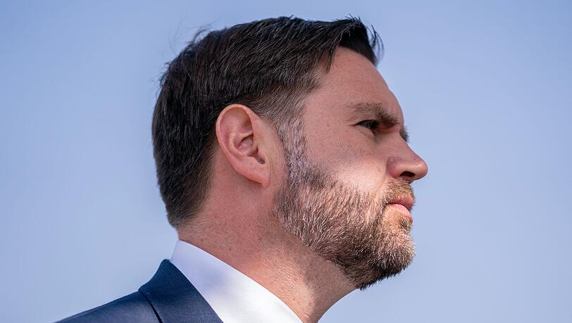 Der US-Vize-Präsident JD Vance stellt eine Bezahlung des US-Militärs für Freitag in Aussicht. (Archivfoto) Der US-Vize-Präsident JD Vance stellt eine Bezahlung des US-Militärs für Freitag in Aussicht. (Archivfoto)