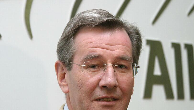 Karl Hopfner. Karl Hopfner.