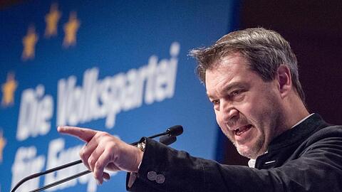 Unrasiert und ohne Krawatte: CSU-Chef Markus Söder beim politischen Aschermittwoch der CSU.