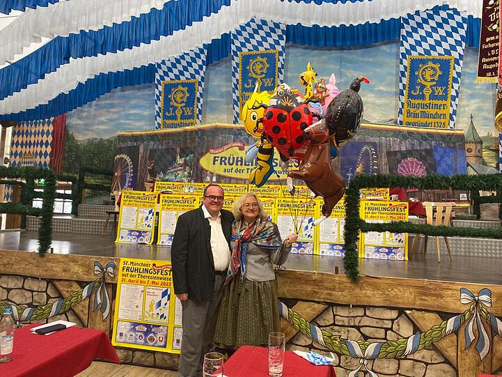 Clemens Baumgärtner geht vor dem Frühlingsfest auf Tuchfühlung zu den Wirten.