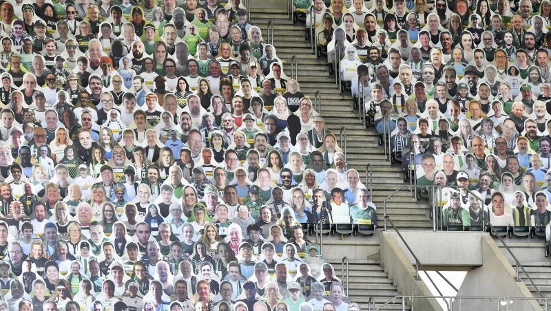 Gladbach freut sich auf das Highlight, muss das Heimspiel gegen Königsklassen-Gegner Manchester City aber im fremden Stadion in Budapest austragen. Gladbach freut sich auf das Highlight, muss das Heimspiel gegen Königsklassen-Gegner Manchester City aber im fremden Stadion in Budapest austragen.
