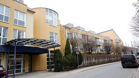 Asylbewerberunterkunft statt Hotel: das alte "Park Inn".