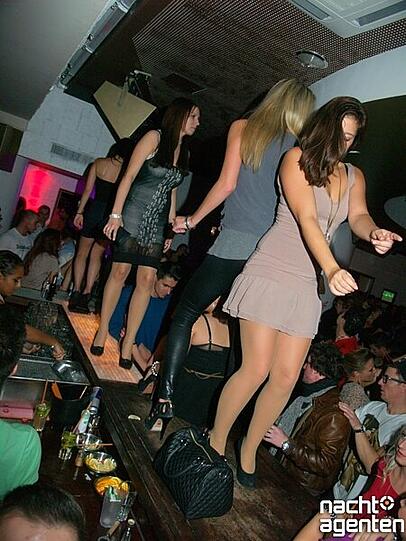 "Garden & Restaurant" im Crown's Club (Samstag, 15.10.11). Noch mehr Fotos gibt es hier www.nachtagenten.de.