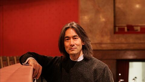 Der Dirigent Kent Nagano im Orchestergraben der Staatsoper.