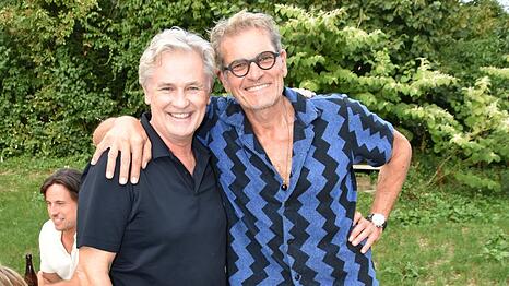 Die Schauspieler G&ouml;tz Otto (r.) und Timothy Peach am Montag in M&uuml;nchen.