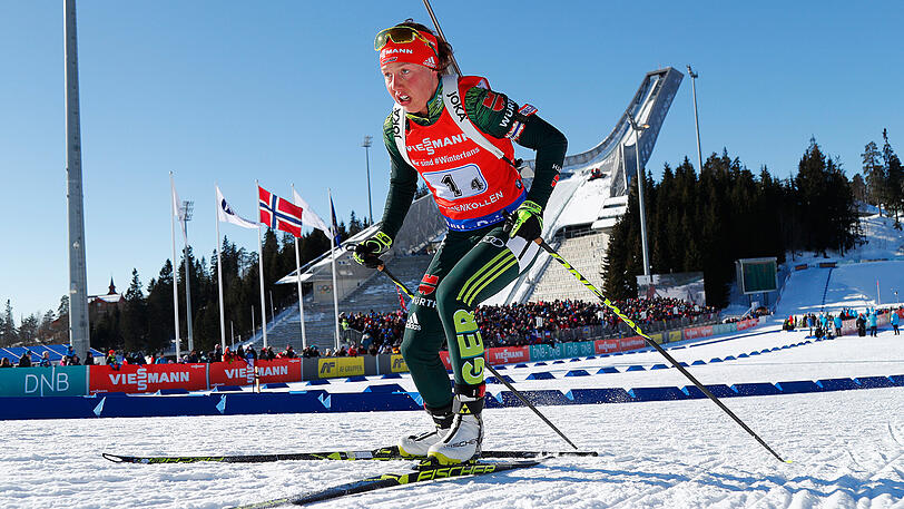 Die deutsche Biathlon-Frauen-Staffel holt dank einer starken Laura Dahlmeier den zweiten Platz in Oslo.