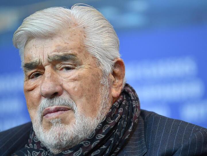 Mario Adorf will seinen Tod bewusst miterleben können.