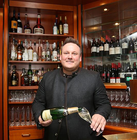 Markus Mensch ist ausgebildeter Sommelier und Chef des "Cube".