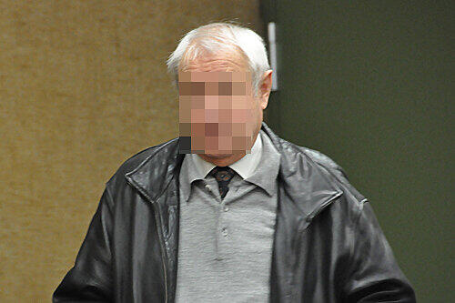 Angeklagt: Paul von A. (72).
