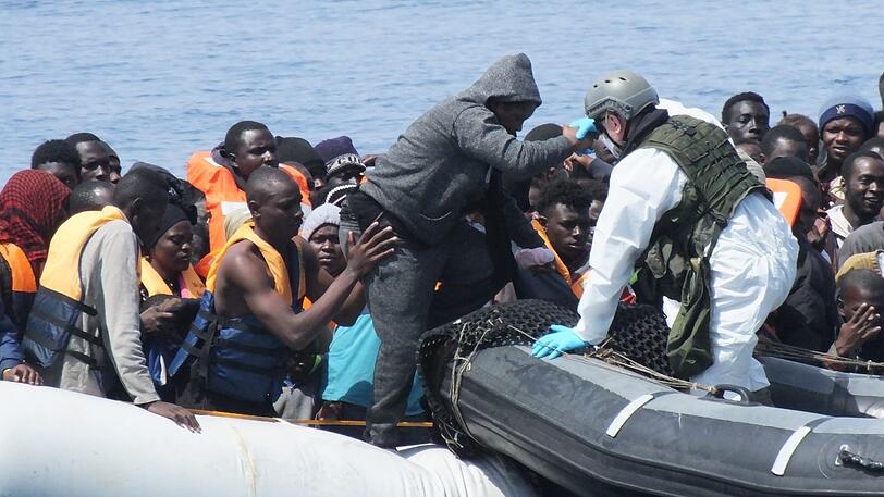 München soll sich mehr für in Seenot geratene Flüchtlinge einsetzen. (Archivbild)