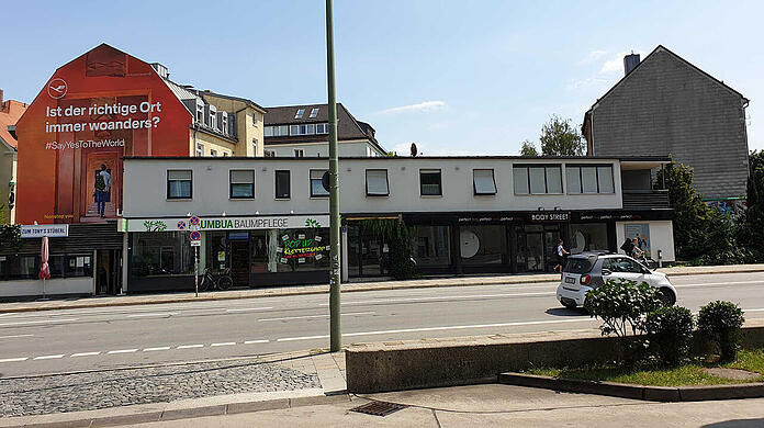 2019: Ganz links im Bild Tony's Stüberl.