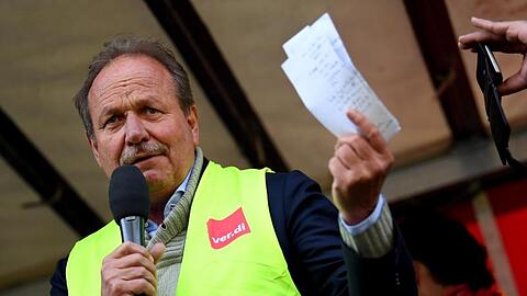 Verdi-Chef Frank Bsirske begrüßt die Pläne von SPD-Chefin Nahles, Hartz IV durch eine Alternative zu ersetzen, ausdrücklich.