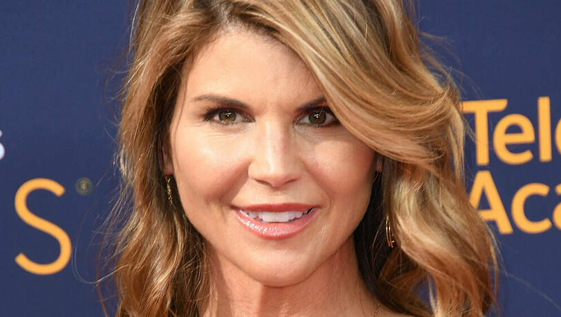 Lori Loughlin muss im Uni-Bestechungsskandal aussagen. Lori Loughlin muss im Uni-Bestechungsskandal aussagen.