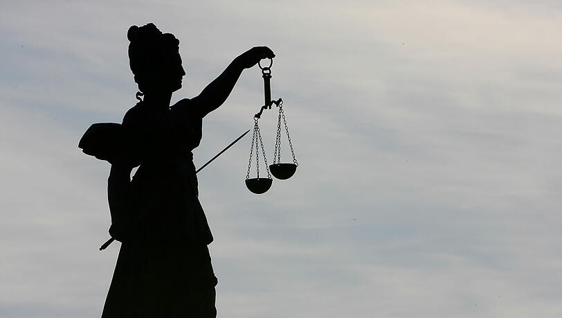 In Günzburg wurde ein unfassbarer Fall von Kindesmissbrauch verhandelt. In Günzburg wurde ein unfassbarer Fall von Kindesmissbrauch verhandelt.