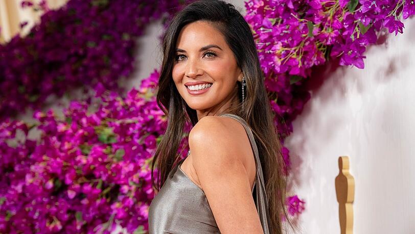 Olivia Munn im März 2024 kurz bevor sie ihre Krebserkrankung publik machte. Olivia Munn im März 2024 kurz bevor sie ihre Krebserkrankung publik machte.